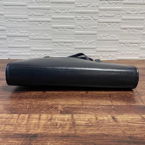 Diorissimo Navy Shoulder Vintage Bag. - Picture 4 of 16